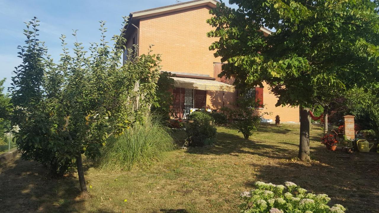 B&B I Girasoli Monte San Pietro Zewnętrze zdjęcie